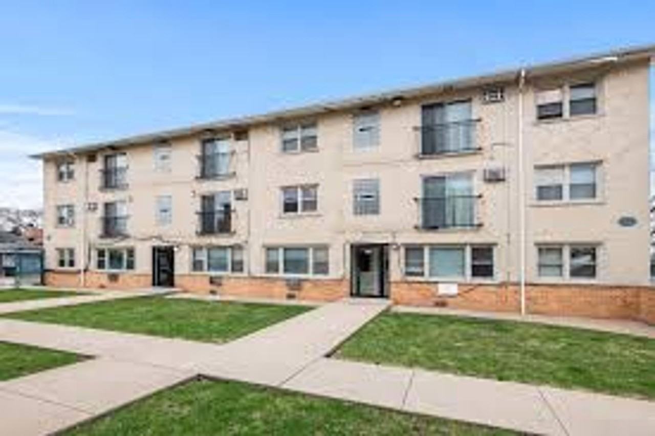 3830-3832 W 63rd (West Lawn) - Photo 2 of 8