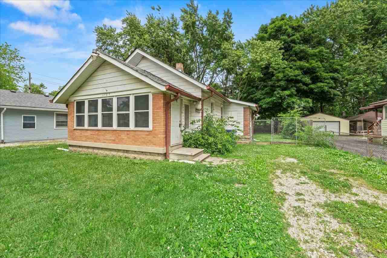 1509 Manhattan Ave - Photo 2 of 15