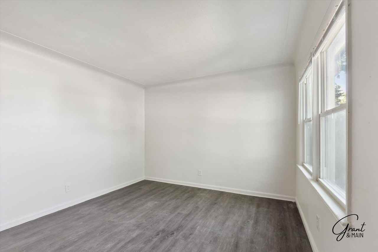 9108 Archdale St - Photo 3 of 24