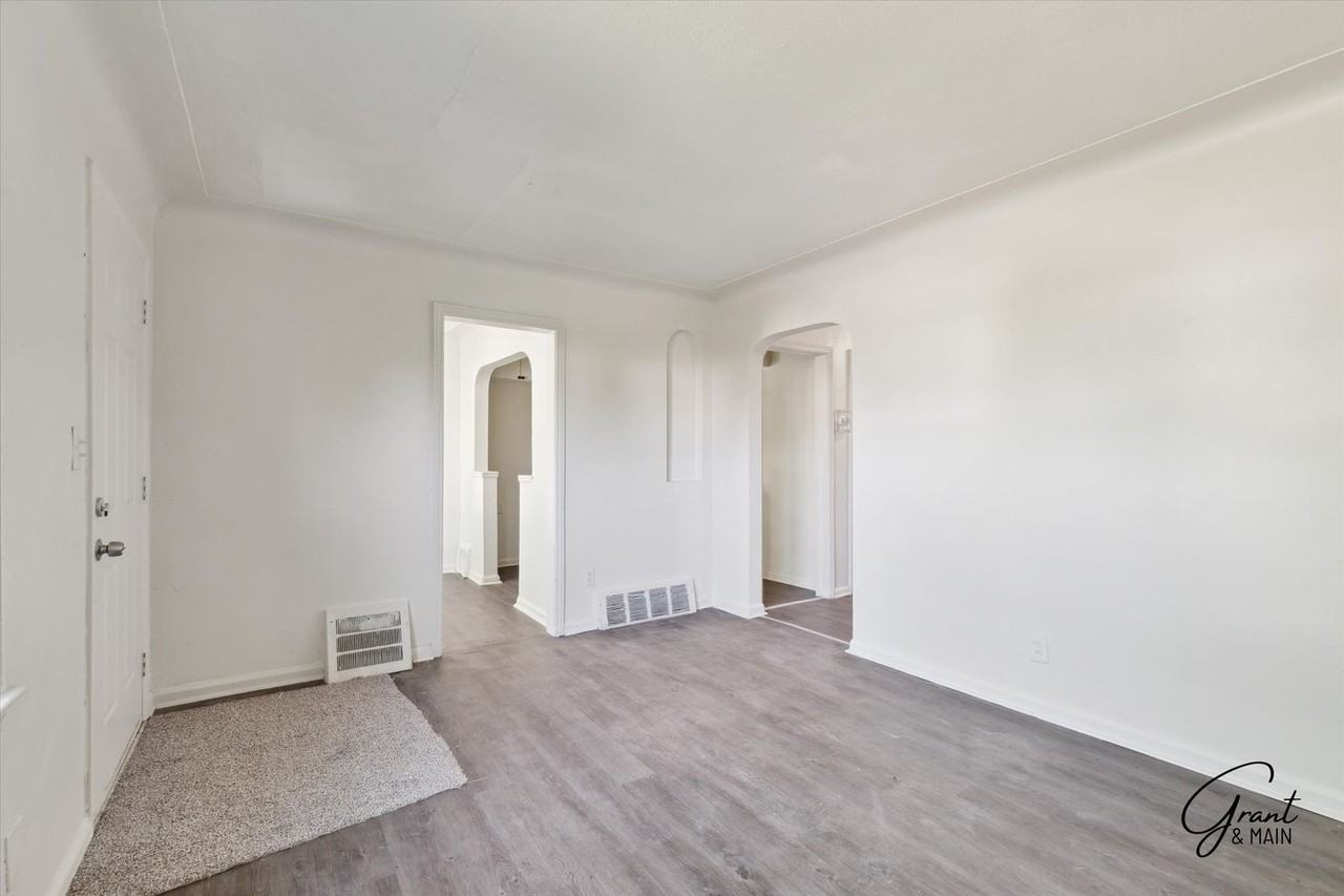 9108 Archdale St - Photo 6 of 24
