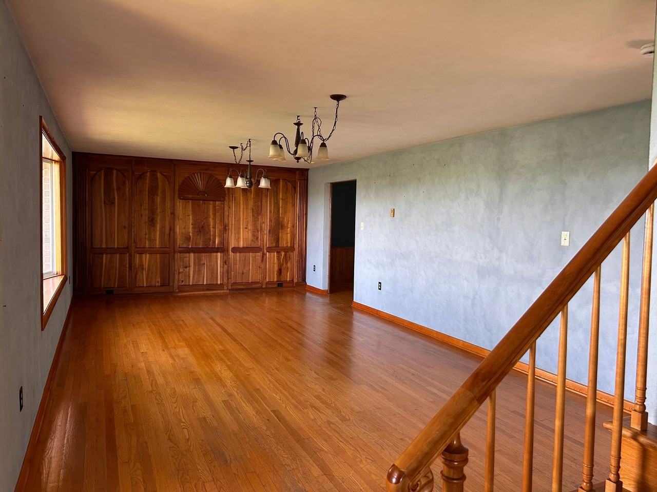 660 E Oregon Rd - Photo 2 of 48