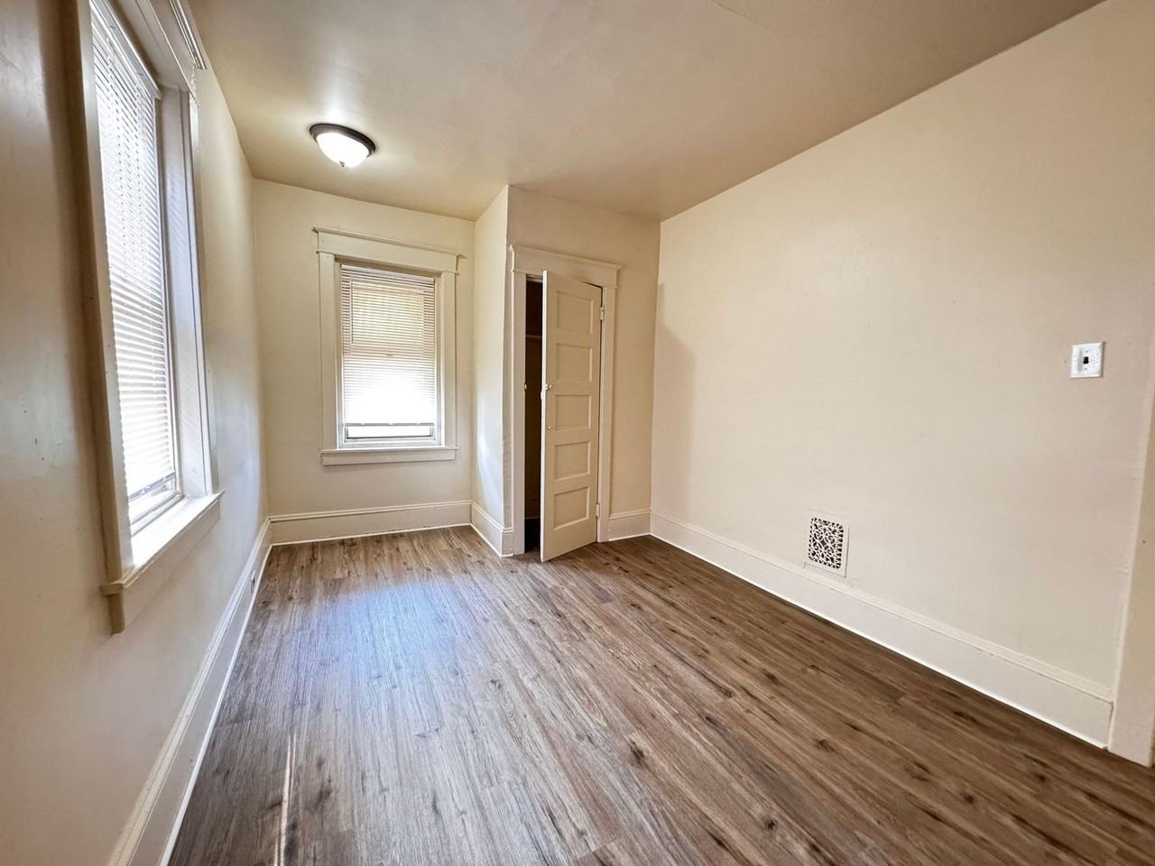 930 Mcdowell Ave - Photo 6 of 9