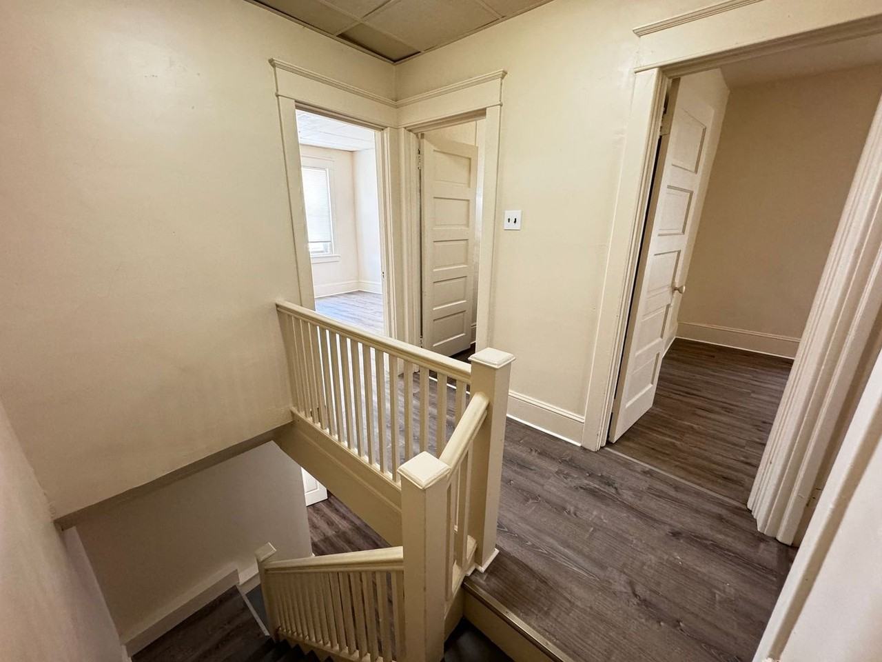 930 Mcdowell Ave - Photo 7 of 9