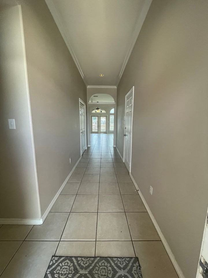 13558 Ducat Ct - Photo 2 of 26