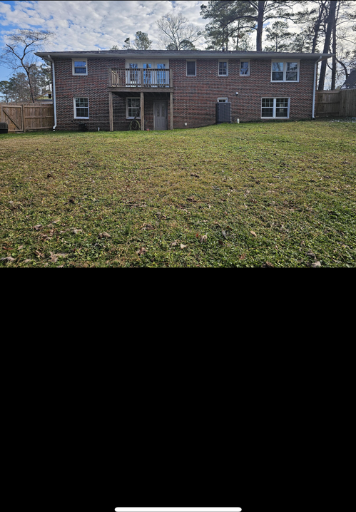 3367 Braeswood Ct - Photo 3 of 14