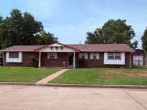 625 Southwest 68th Street - Photo 1 of 1