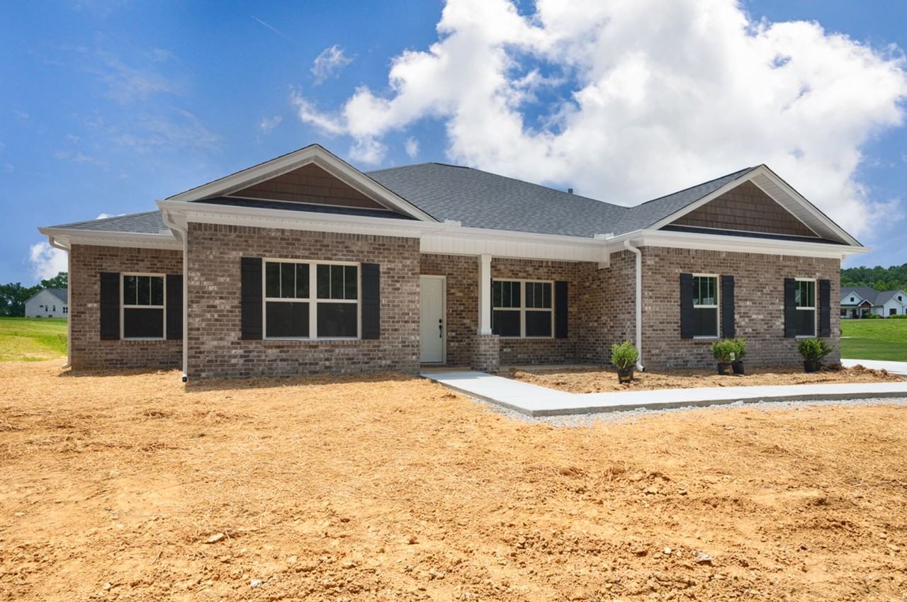 511 County Road 1329 - Photo 2 of 41