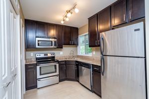 featured image of 207 1/2 6th St #6