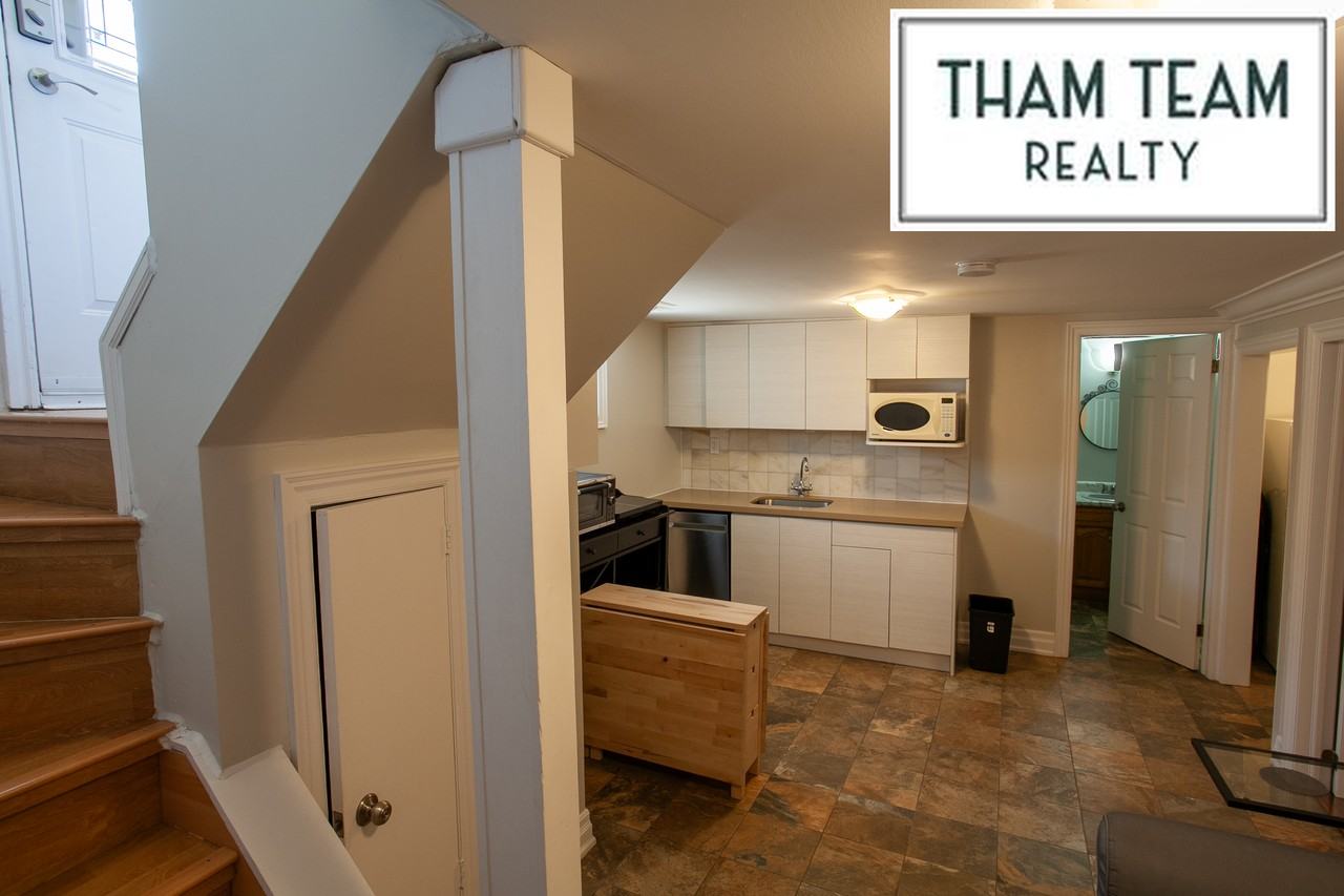 8 Acorn Avenue #3 - Photo 3 of 19