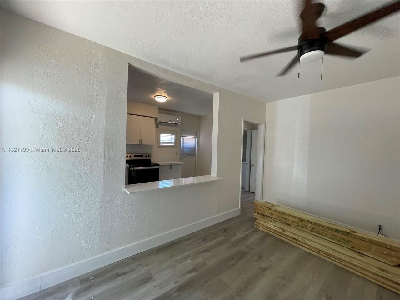 126 Northeast 19th Avenue #1 - Photo 2 of 7