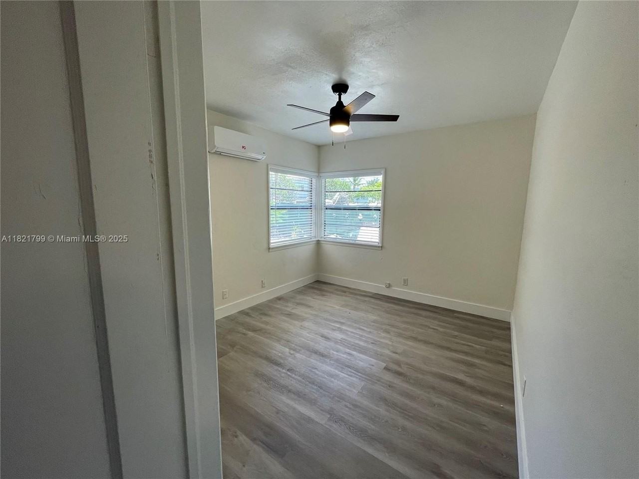 126 Northeast 19th Avenue #1 - Photo 7 of 7