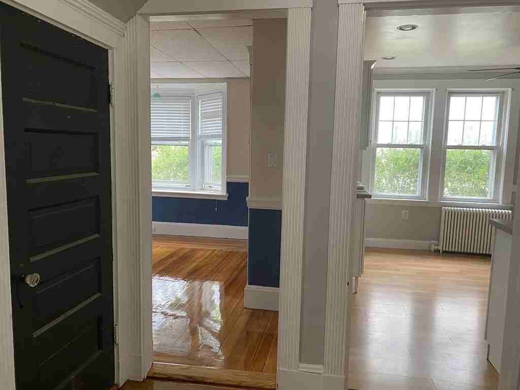 158 Circuit Rd - Photo 3 of 16