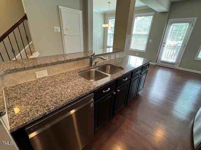 547 Old Mill Village Dr - Photo 4 of 27