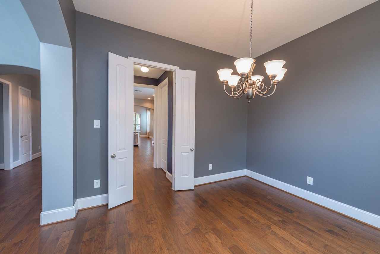 29010 Pinnacle Ridge Dr - Photo 3 of 34