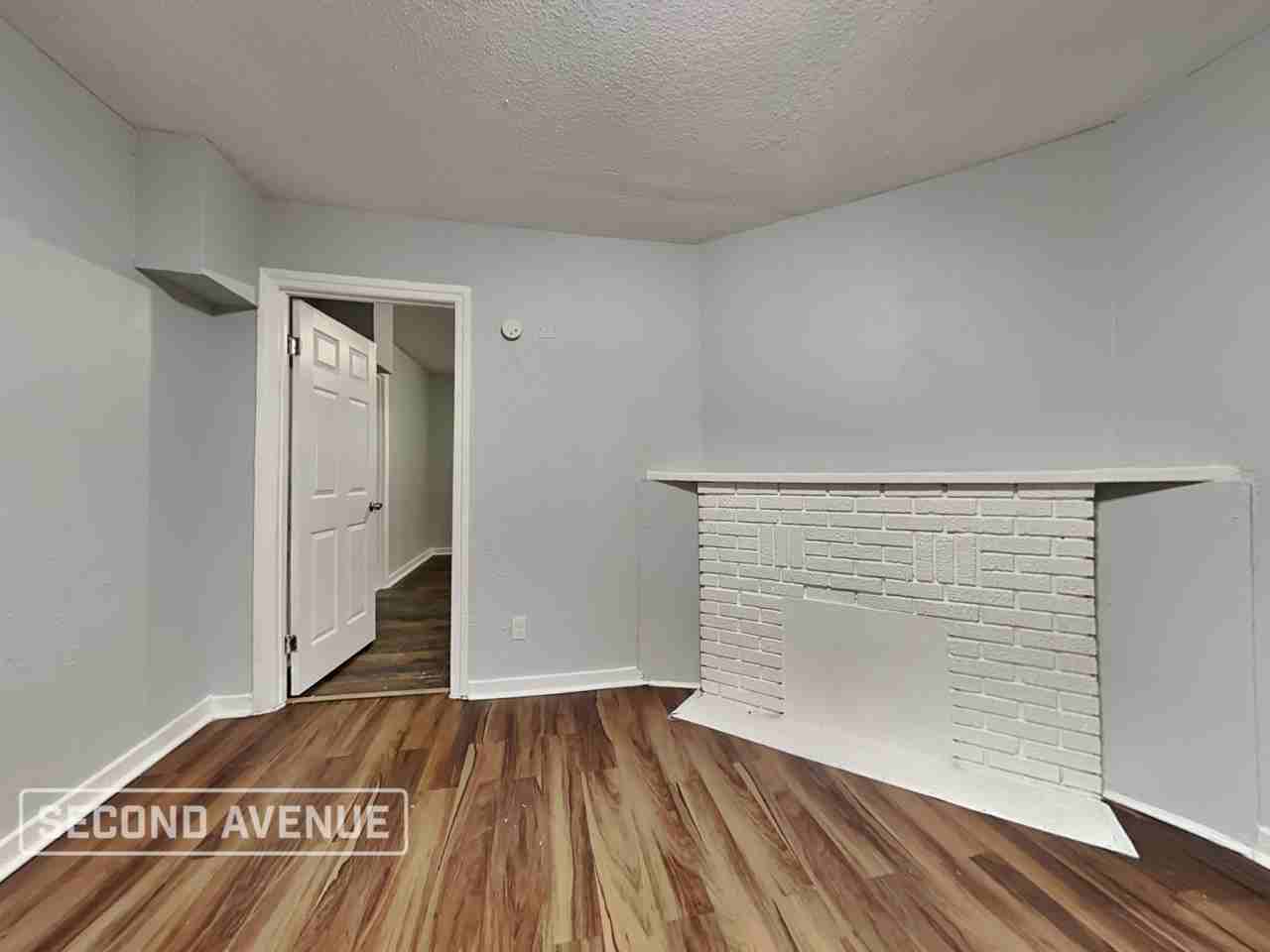 5721 Teeler Ave - Photo 5 of 17