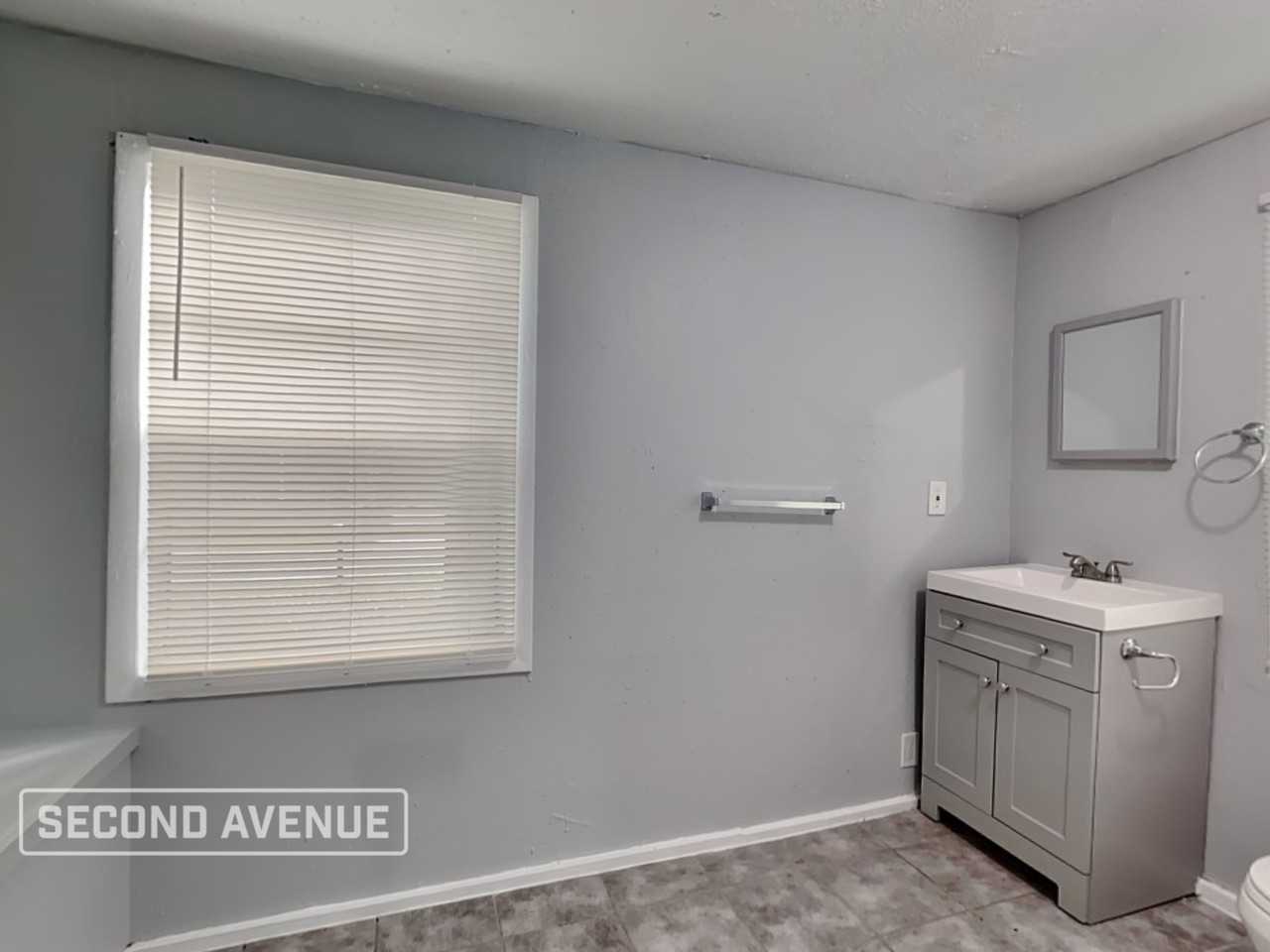 5721 Teeler Ave - Photo 7 of 17