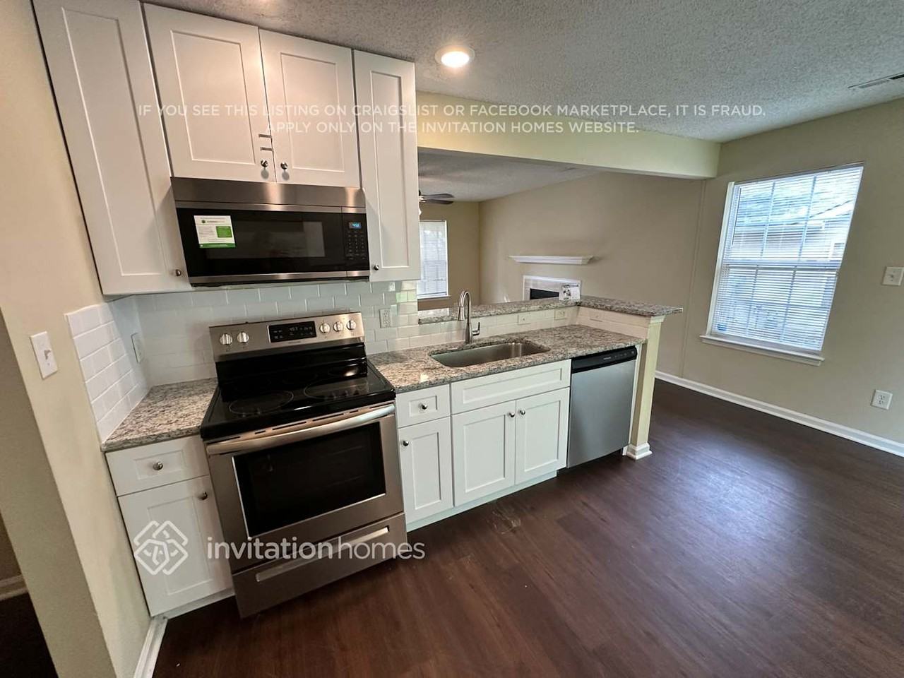 9808 Aviary Hill Way - Photo 7 of 21