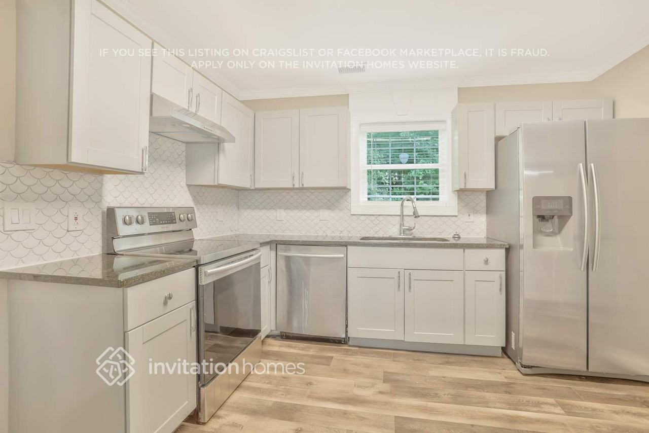 4004 Melvin Dr Sw - Photo 6 of 21