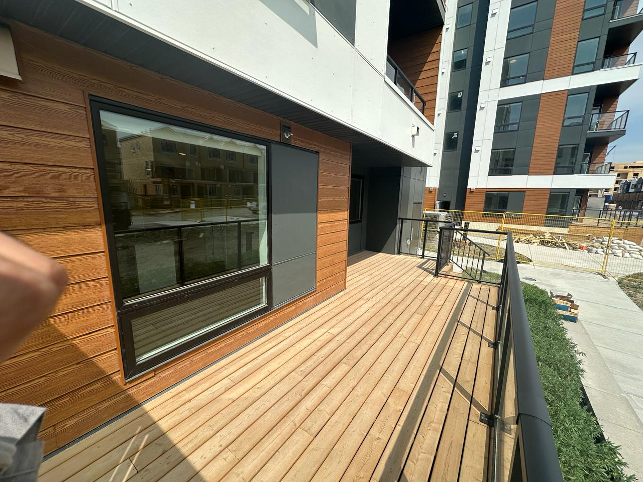 1113-8500 19  AVE SE CALGARY AB   T2A 0M8 - Photo 2 of 9