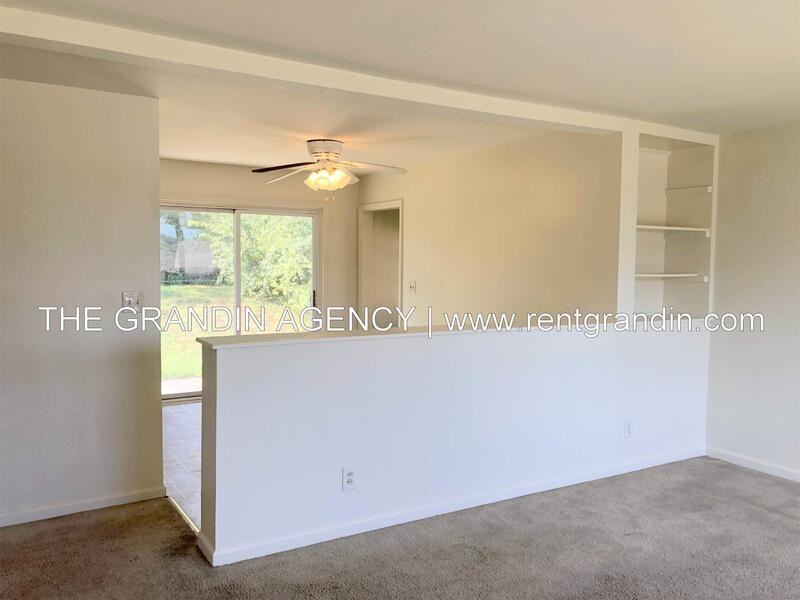 230 Frances Dr Nw - Photo 3 of 28