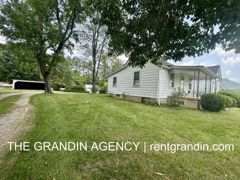 7649 Keaton Dr - Photo 2 of 26