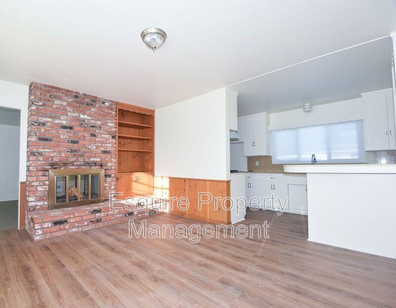 737 N G St - Photo 2 of 10