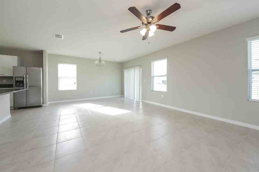 1883 Green Dragon Dr - Photo 3 of 15