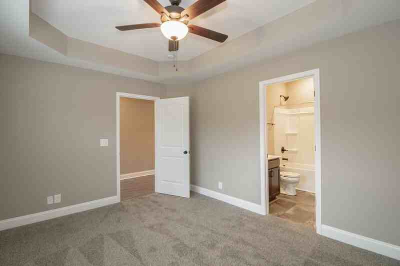 180 Dundee Dr #NA - Photo 4 of 24