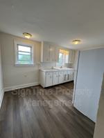 featured image of 819 Washington Ave