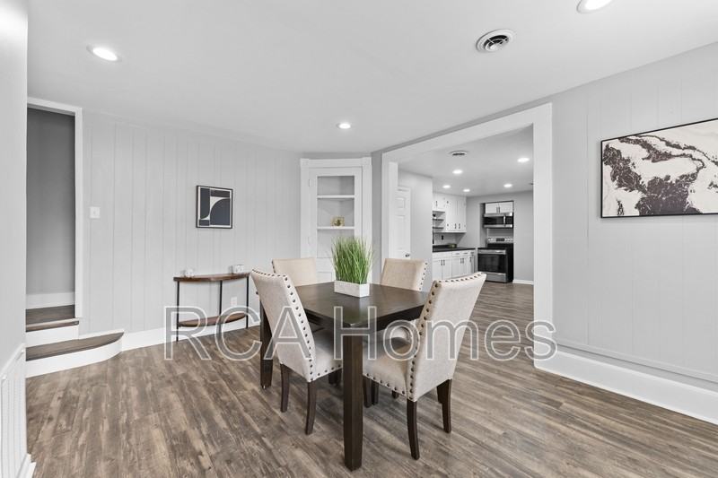 1448 Woodlawn Ave - Photo 6 of 16