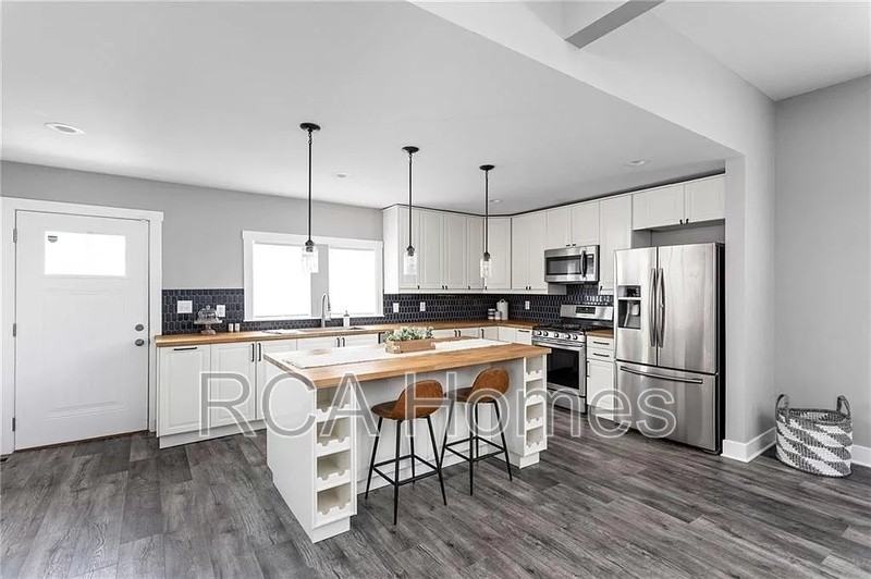 1404 Spann Ave - Photo 3 of 16