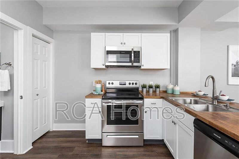 1024 Orange St - Photo 3 of 20
