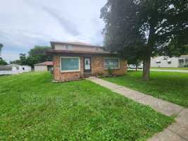 featured image of 2724 Maple Ave #A
