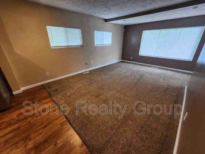 2724 Maple Ave #A - Photo 3 of 13