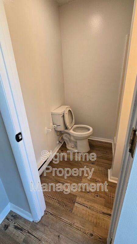 62 W Church St - Photo 6 of 9