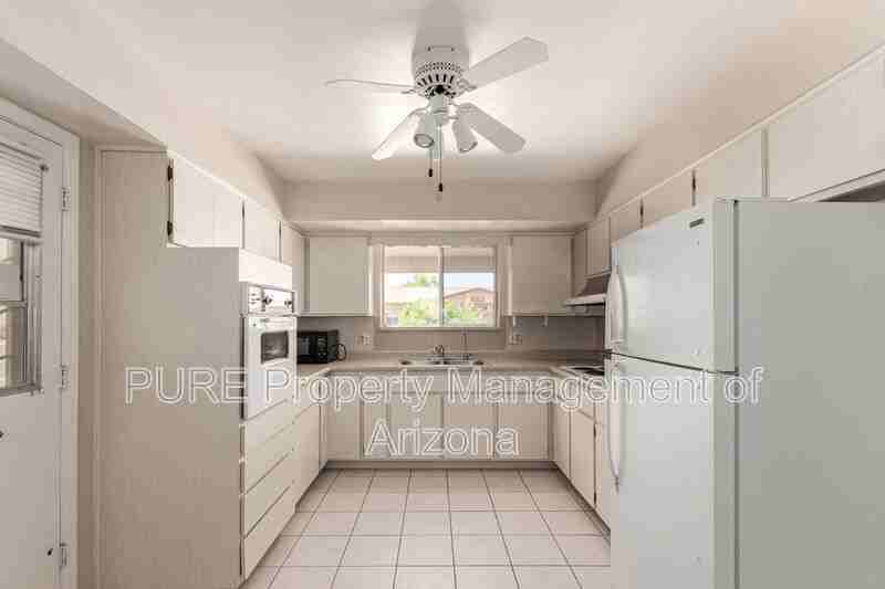 5801 E Casper Rd - Photo 3 of 18