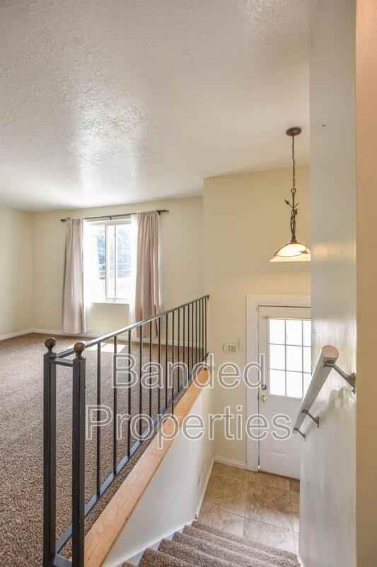 6593 Ws - Photo 2 of 18