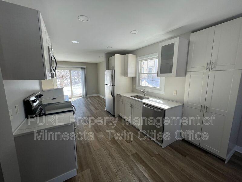 6605 Stillwater Blvd N - Photo 5 of 13