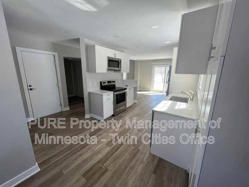 6605 Stillwater Blvd N - Photo 3 of 13