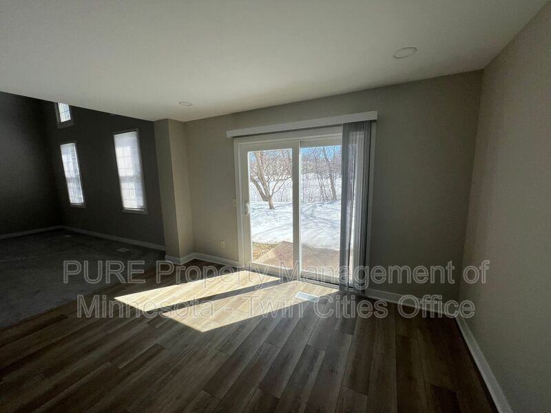 6605 Stillwater Blvd N - Photo 7 of 13