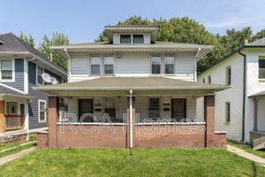 featured image of 1125 N Dearborn St