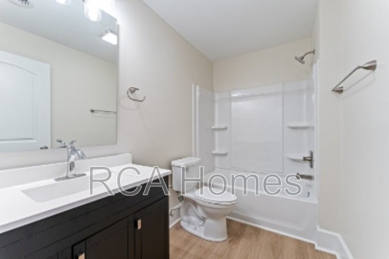 619 N Rural St - Photo 5 of 13