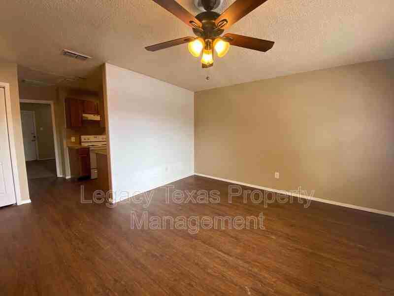 1419 Kilpatrick Ct #C - Photo 7 of 17