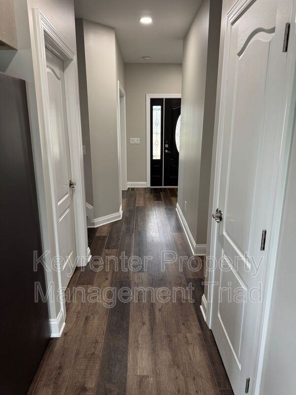 2246 Dean Rd - Photo 5 of 25