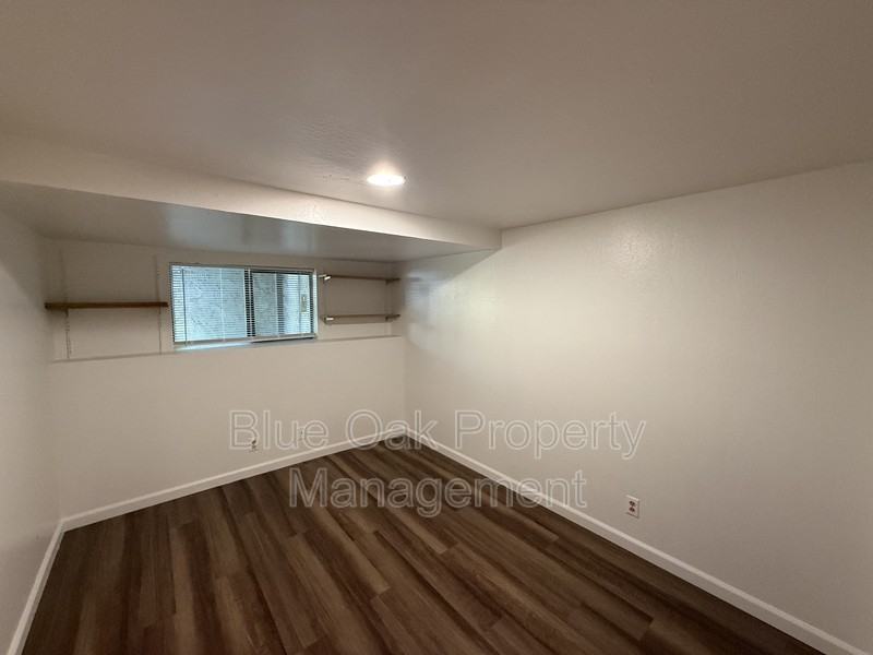 918 Orient St #B - Photo 5 of 8