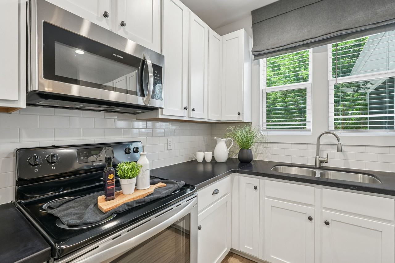 Cadia Myrtle Landing - Photo 5 of 50