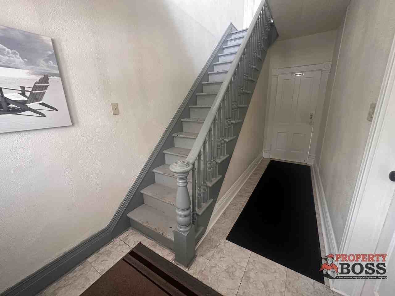 825 Wabash Street - Photo 3 of 15