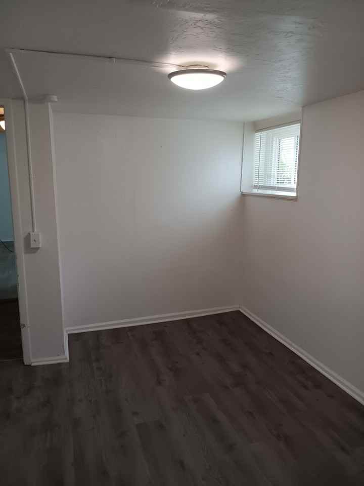 ID - 620 N. Arthur Ave. - LB - Photo 3 of 10