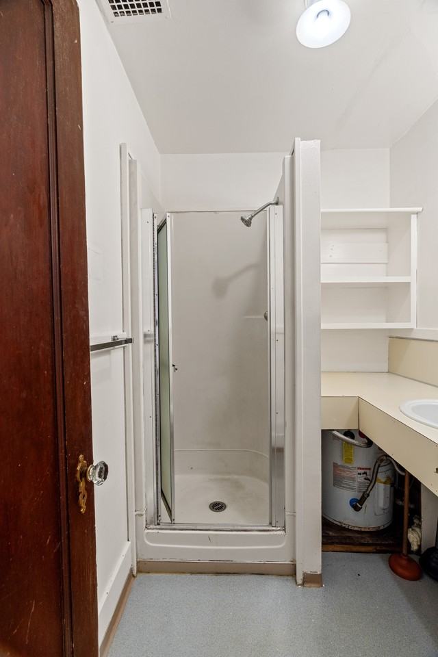 Mayflower 112 East 1st Street - Photo 5 of 24