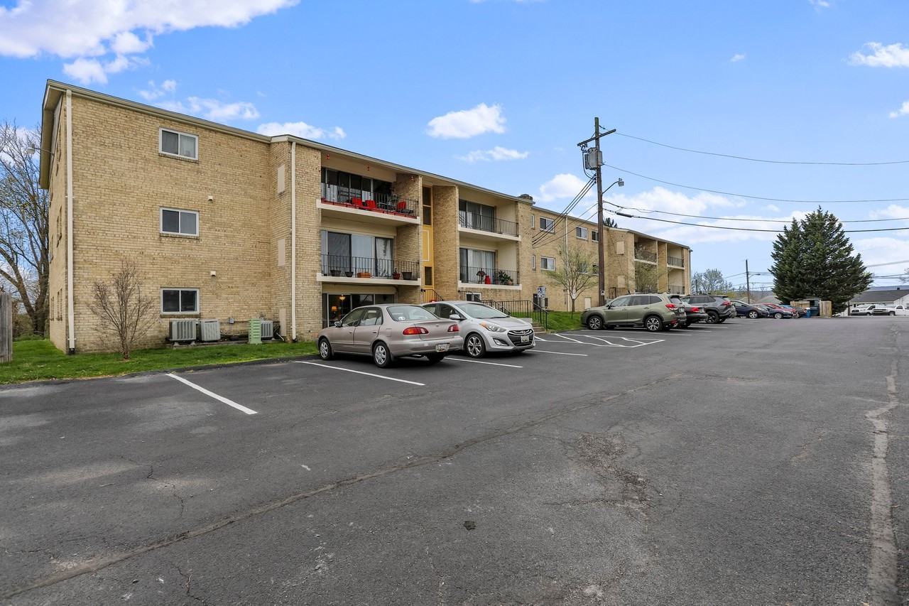 620 6th Avenue - Photo 3 of 14